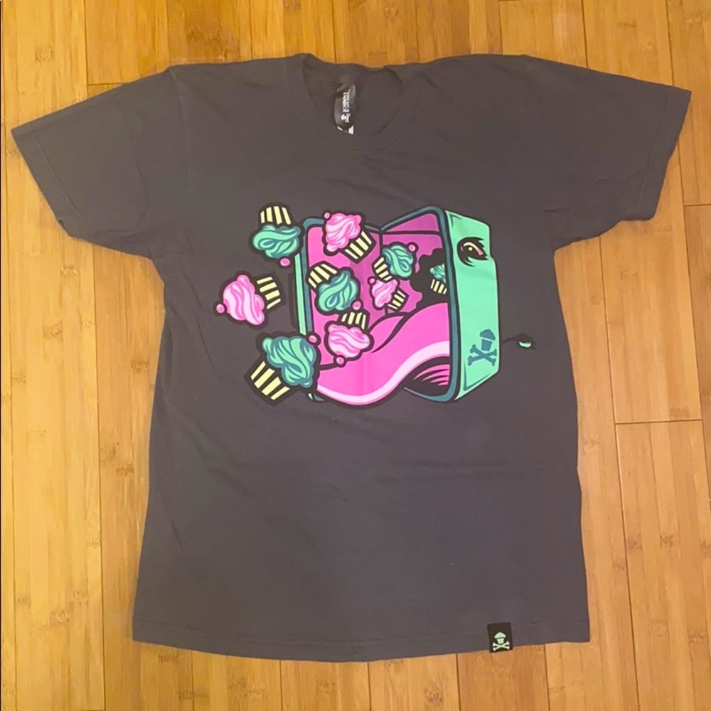Johnny Cupcakes Vintage Fridge T-shirt